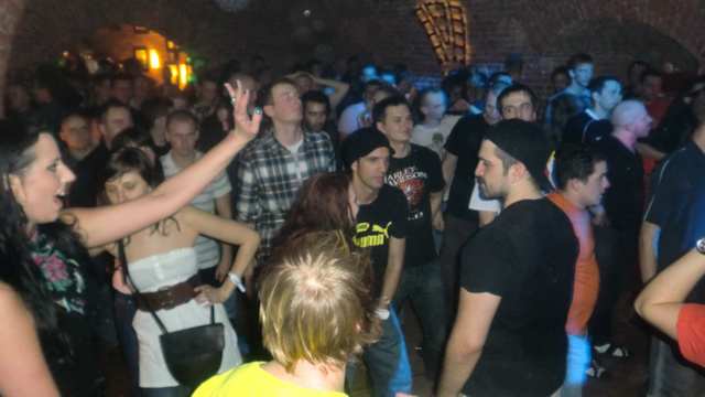 295_resize